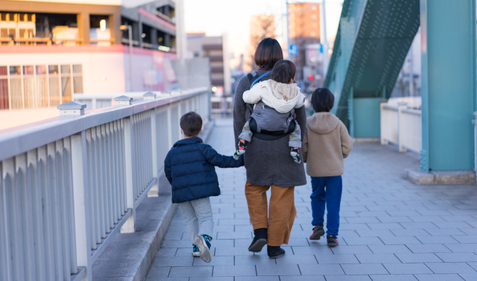 低所得層の世帯に目配りを　　藤波匠 日本総合研究所調査部上席主任研究員　　連載「よんななエコノミー」の写真